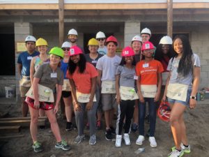 Students on an Alternative Service Break trip with Habitat for Humanity, spring 2019.